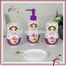 Hot Sell 2015 Russische Puppen Durable Porzellan Badezimmer Set 4